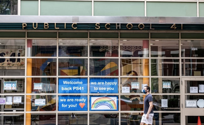 New York To Reopen Primary Schools With Weekly COVID-19 Testing