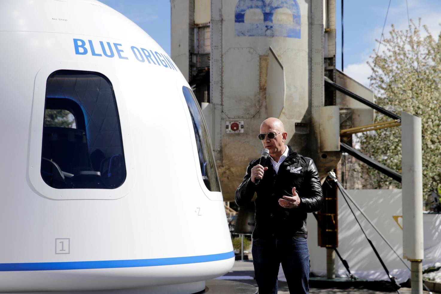 Amazon and Blue Origin founder Jeff Bezos addresses the media a<em></em>bout the New Shepard rocket booster and Crew Capsule mockup at the 33rd Space Symposium in Colorado Springs, Colorado, United States April 5, 2017. REUTERS/Isaiah J. Downing/File Photo