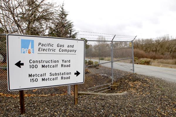 A sign identifying Pacific Gas and Electric Company's  Metcalf Power Substation near San Jose, California is seen February 7, 2014. REUTERS/Norbert von der Groeben     (UNITED STATES - Tags: ENERGY BUSINESS)