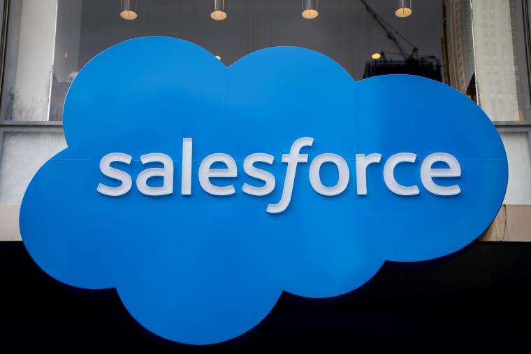 The company logo for Salesforce.com is displayed on the Salesforce Tower in New York City, U.S., March 7, 2019. REUTERS/Brendan McDermid