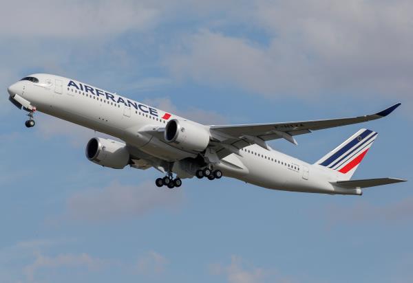 The first Air France airliner's Airbus A350 takes off after a ceremony at the aircraft builder's headquarters in Colomiers near Toulouse