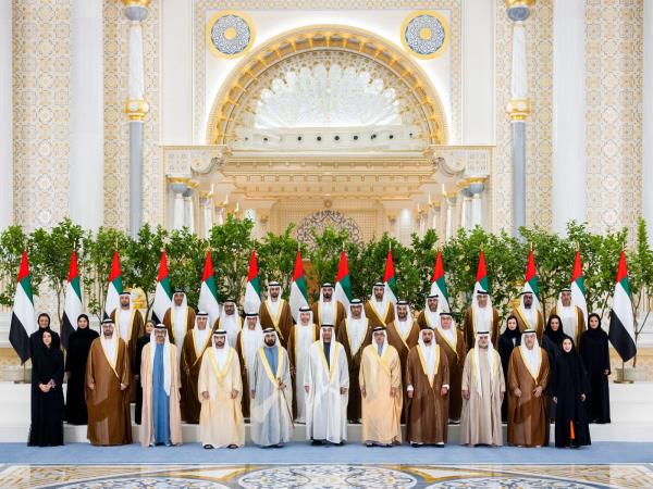 In the presence of the President of the State and Mohammed bin Rashid, Hamdan bin Mohammed and the new ministers take the co<em></em>nstitutional oath