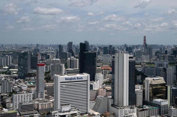 Hazardous smog blankets Bangkok and nearby provinces 