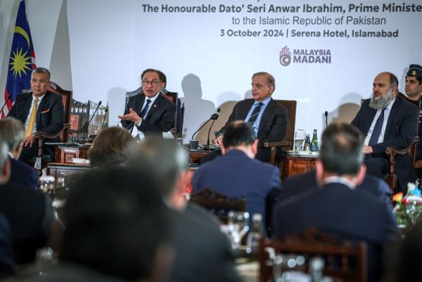 PM Anwar: Malaysia and Pakistan aim to expand eco<em></em>nomic partnership, focus on halal sector and semiconductors