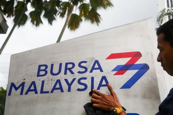 Bursa Malaysia opens lower amid co<em></em>ncerns over Middle East tensions