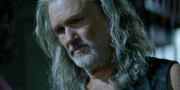 Kris Kristofferson in looking stoic in Blade