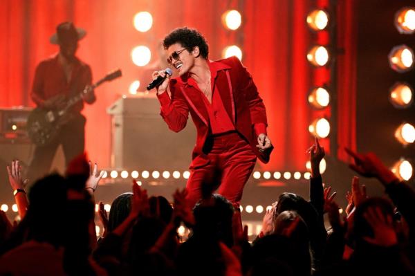 Bruno Mars performing.