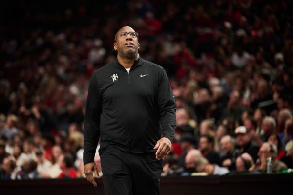 Sacramento Kings head coach Mike Brown looking up during a time out in a game against the Portland Trail Blazers at Moda Center.