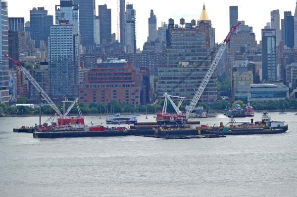 A bill signed into law by Biden provided funding for co<em></em>nstruction of the tunnel that will me<em></em>ta Manhattan to New Jersey.