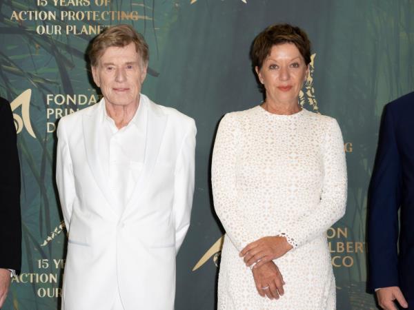 Robert Redford and Sibylle Szaggars Redford now primarily reside in Santa Fe, New Mexico.