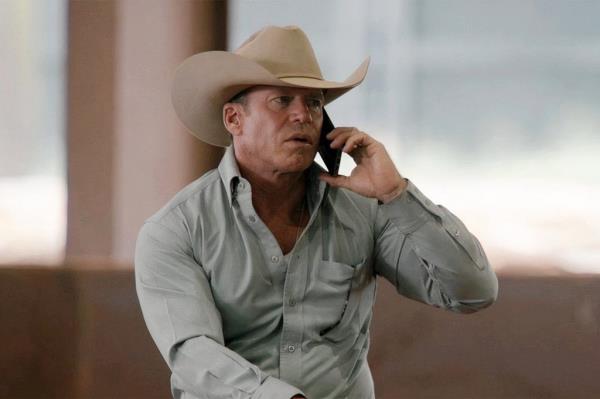 Taylor Sheridan as Travis Wheatley in "Yellowstone"